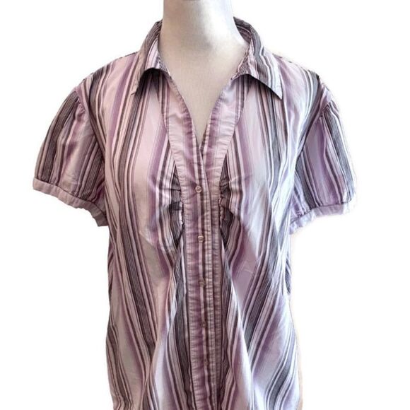Essential DCC Women Short Sleeve Button Down Sz 2X - Picture 1 of 5